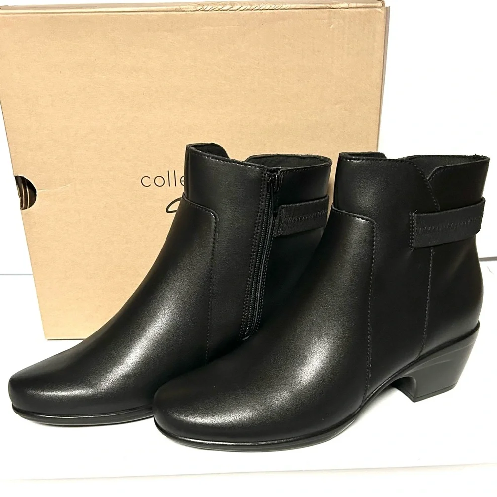 Clark’s Emily Black Leather Ankle  Boots Size 10 NIB
